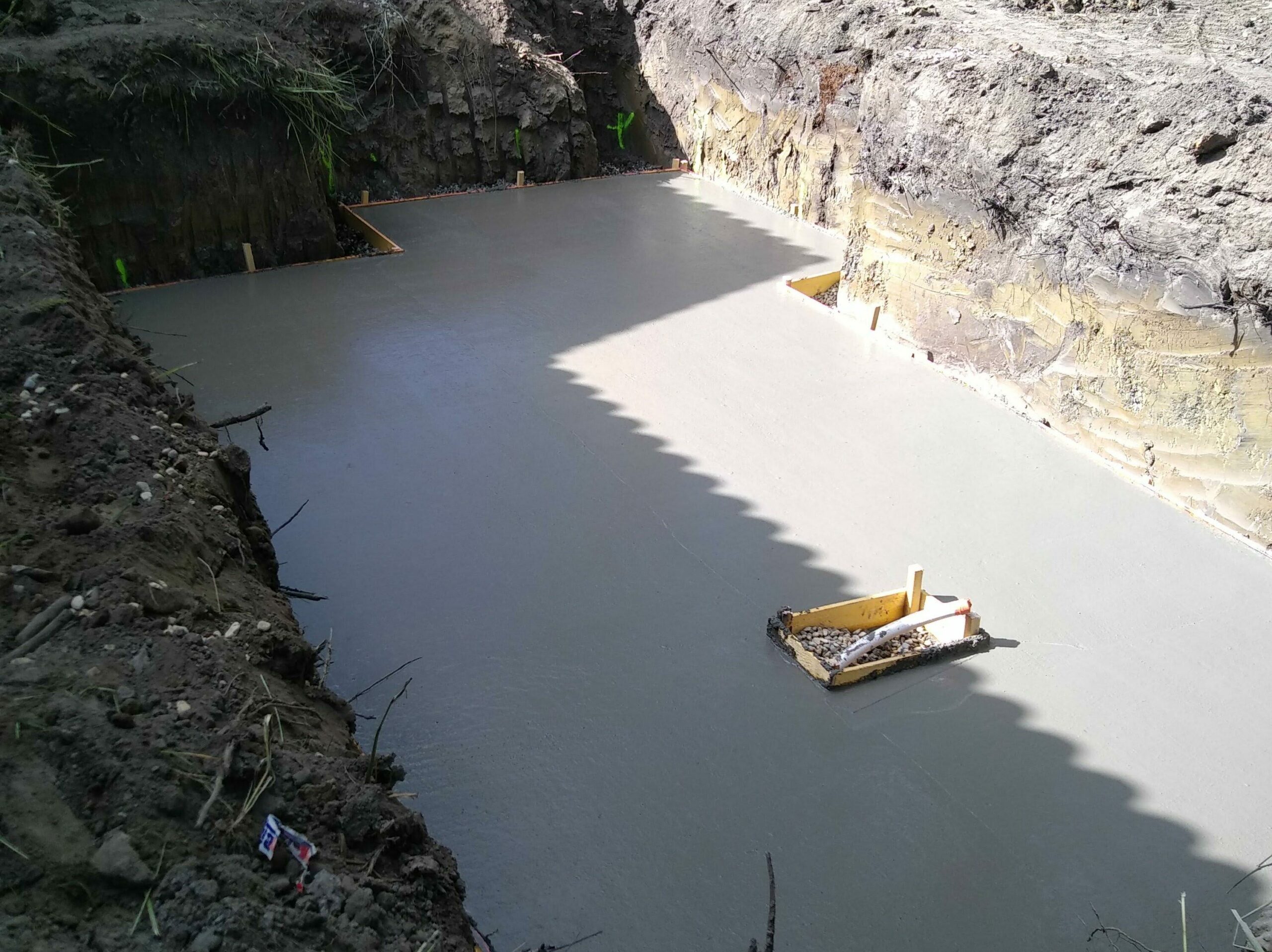 dalle béton de piscine Les étapes de construction de piscine par BVB CONSTRUCTIONS